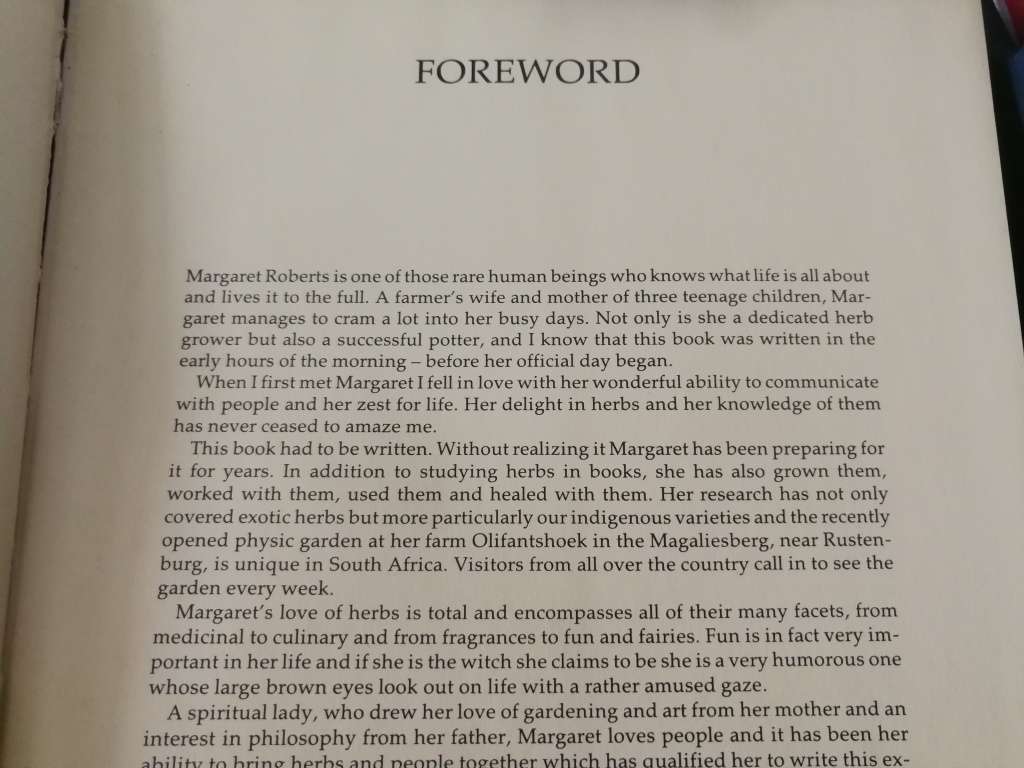 MARGARET ROBERTS BOOK OF HERBS THE MEDICINAL and CULINARY USES OF HERBS in SOUTH AFRICA