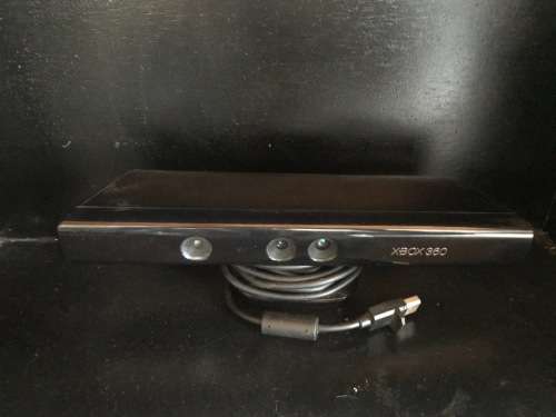 Xbox 360 Kinect Sensor (EXCELLENT CONDITION)