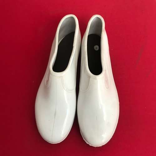 Slip On Gumboots (Size 7)