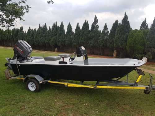 75Hp Mariner Dory Hull (PLEASE READ THE DESCRIPTION)