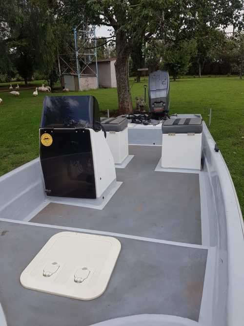 75Hp Mariner Dory Hull (PLEASE READ THE DESCRIPTION)