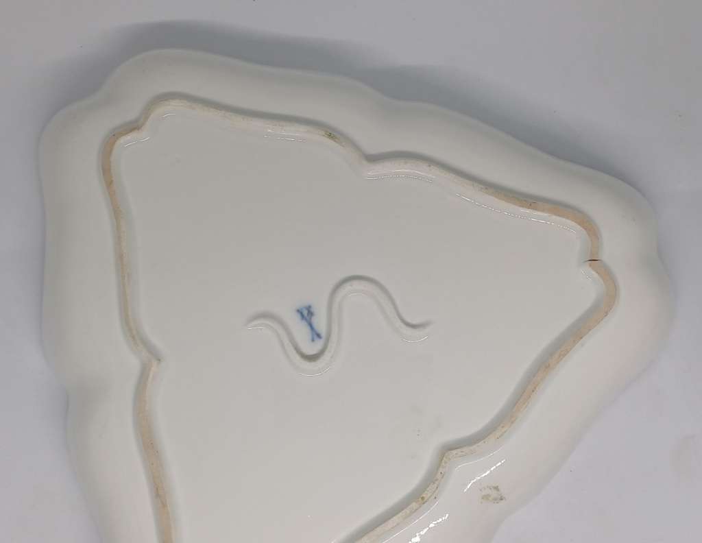 MEISSEN SERVING DISH