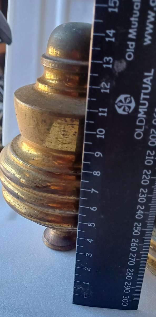 Old Parts(knobs) for brassbeds