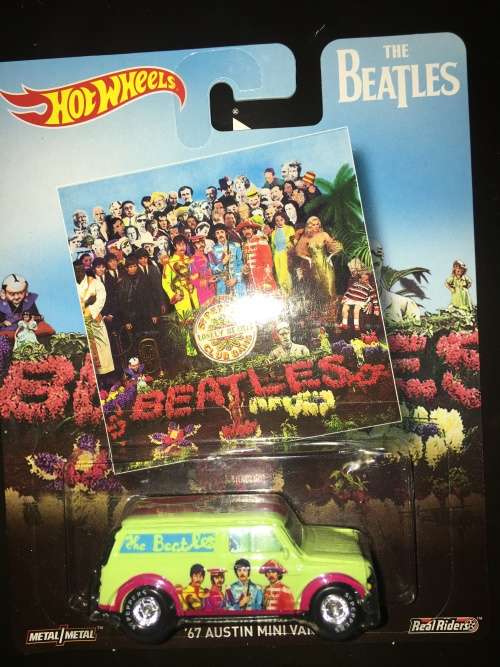 Hot Wheels Sgt Peppers Mini