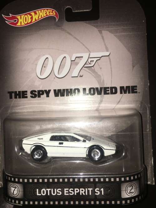 Hot Wheels Retro The spy who loved me Lotus