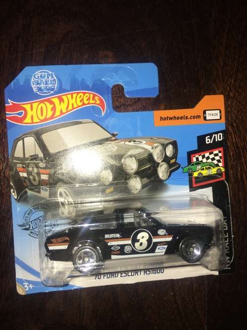 Hot Wheels Escort Black 2019