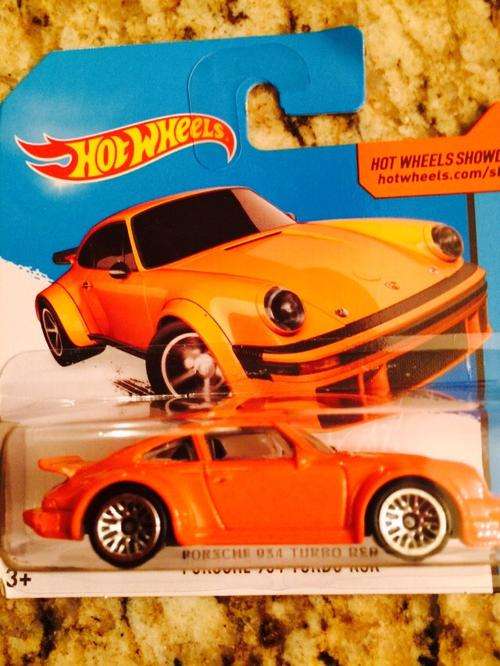 Hot wheels porsche orange