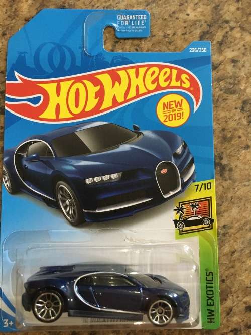 Hot Wheels Bugatti 2019 long card
