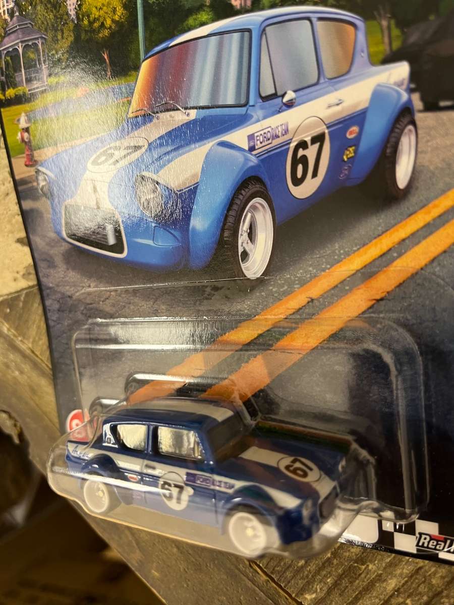 Hot wheels Boulevard Ford Anglia import