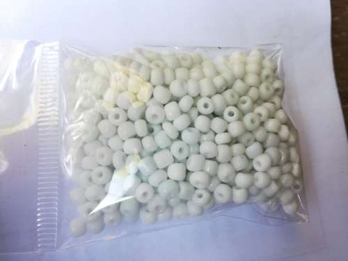 White Seedbeads (Large)