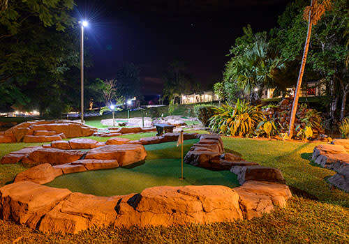 9 - 13 Apr midweek at Hazyview Cabanas (Mpumalanga), 3BR/sleeps 8