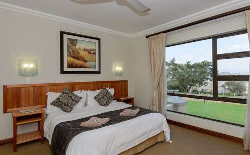 4 - 8 Jun at Cayley Lodge, (Central Drakensberg), 1BR/sleeps 4
