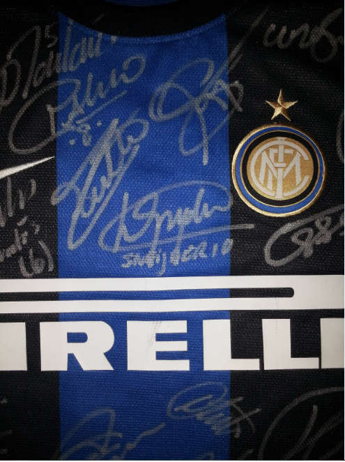 INTER MILAN SIGNED JERSEY - 2009/2010