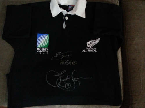 RUGBY WORLD CUP 1995 JERSEY SIGNED BY JONAH LOMU