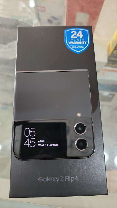 Samsung Z Flip4 Open Box Like New