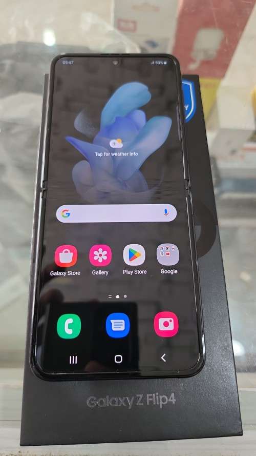 Samsung Z Flip4 Open Box Like New
