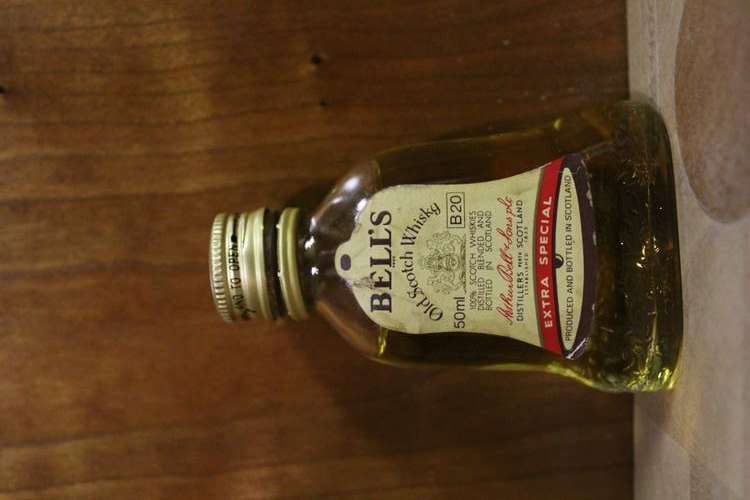 Bell's Old Scotch Whiskey 50ml Miniature