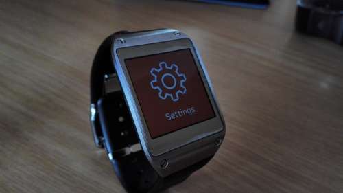 SAMSUNG GALAXY GEAR SMARTWATCH
