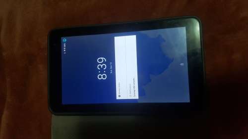 Almost New Tablet Lenosed 64GB Boxed in Mint Condition with Cover and Accessories