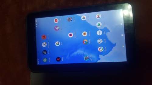 Almost New Tablet Lenosed 64GB Boxed in Mint Condition with Cover and Accessories