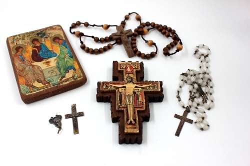Collection of 6 Christian Ornaments