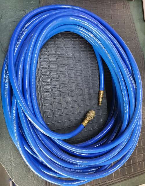 MAC AFRIC Blue PVC Flexible Air Hose 20 M X 8 MM with Couplers