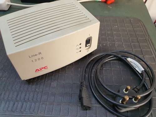 Line-R 1200VA automatic voltage regulator 230v