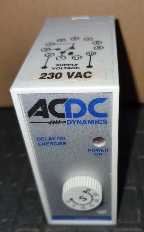 ACDC DP1 30S 230VAC - TIMER DELAY ON 1C/O with base