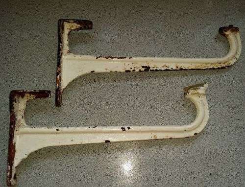 Vintage Cast Iron Basin Brackets Pair