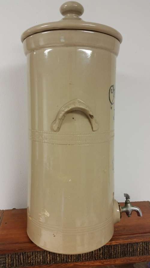 Cheavin's Saludor Water Filter - Late 1800's to early 1900's - Highly Collectible Piece