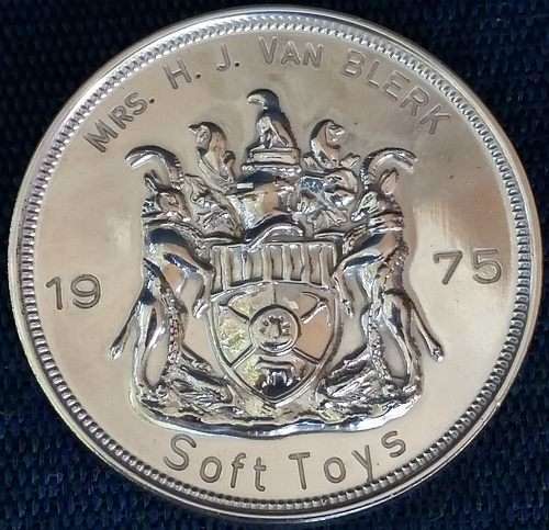 Rhodesia Railways Arts & Crafts Exhibition - Large 70g Silver Color Metal Medal 1975 for Soft Toys