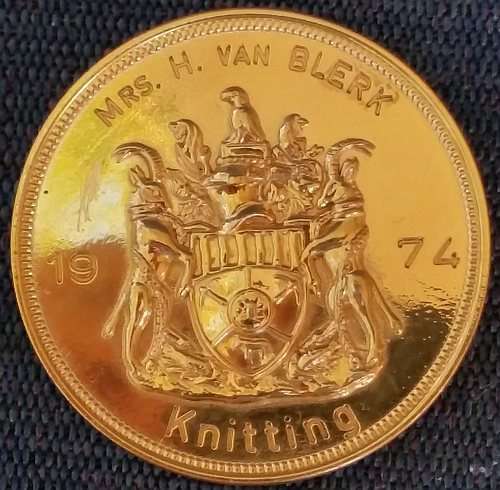 Rhodesia Railways Arts & Crafts Exhibition - Large 70g Gold Color Metal Medal 1974 for Knitting