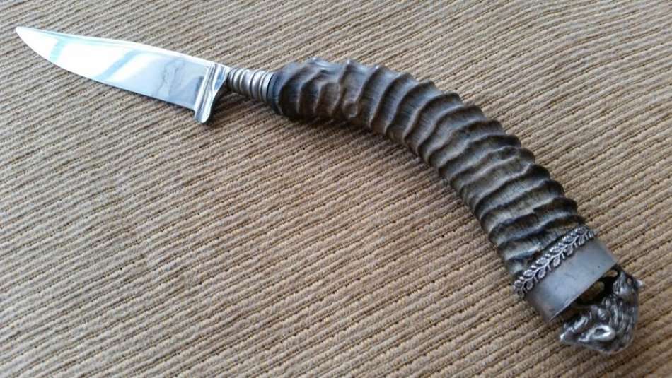 Solingen Hunting Knife - Wild Boar figure with Stag Horn Handle - Germany