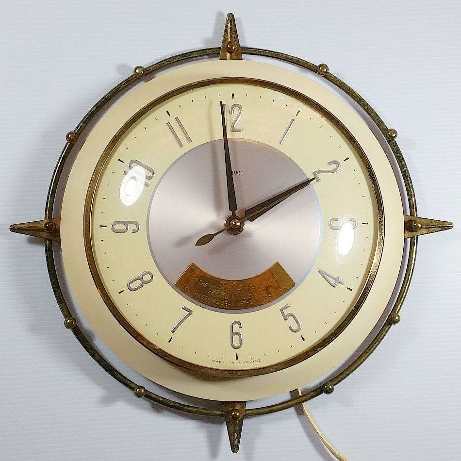 Mid Century Metamec Wall Clock - Electric, Metal Bakelite Finish Compass Design - 1960's