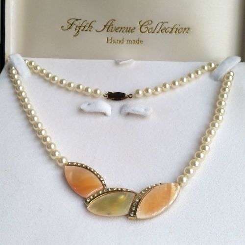 Beautiful Hand Made Simulated Pearl Necklace in Presentation Box -Fifth Avenue