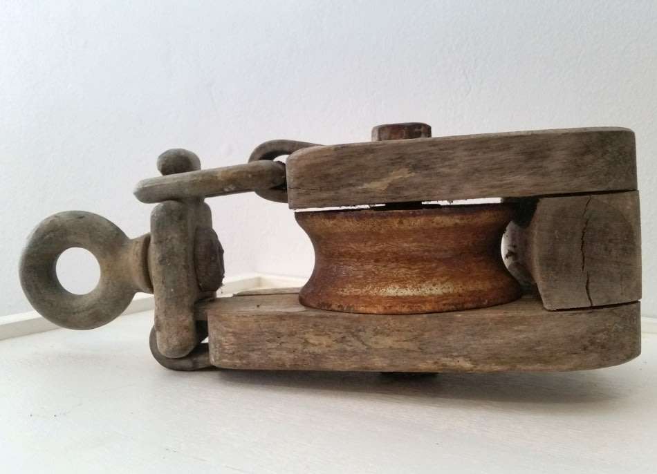 Wood Barn Pulley - Large Single Block Iron and Wood Block & Tackle Body