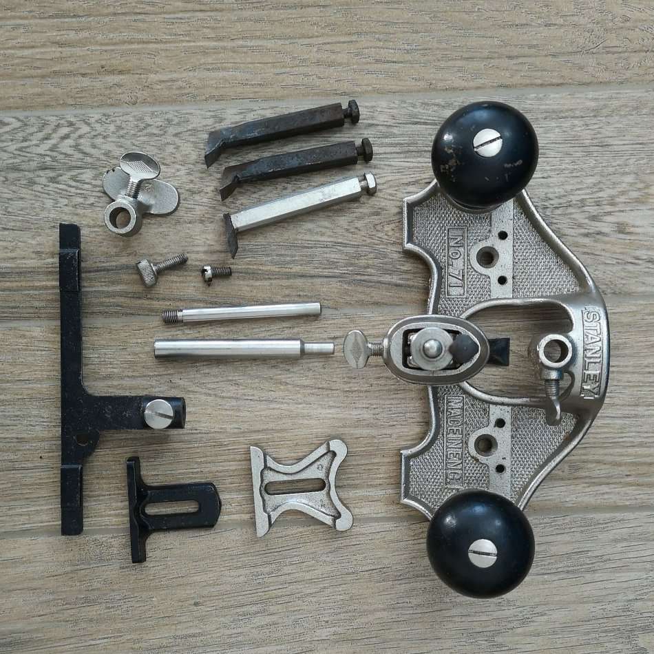 Stanley No.71 - Router Plane with Accessories - Made in England