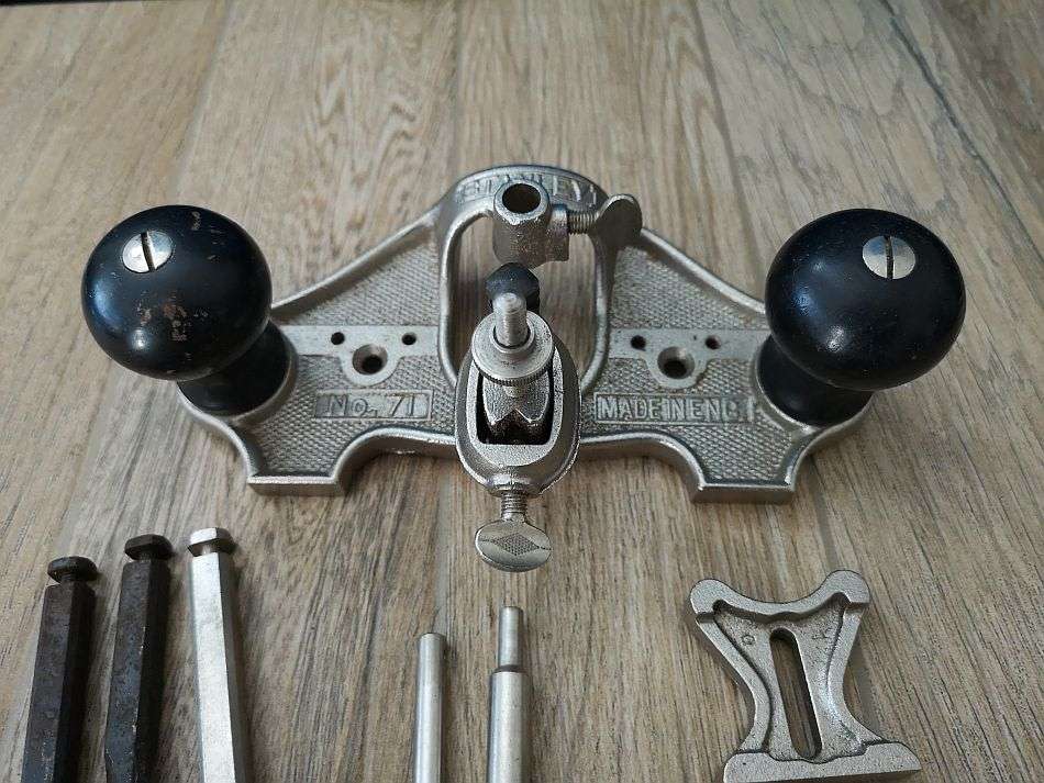 Stanley No.71 - Router Plane with Accessories - Made in England