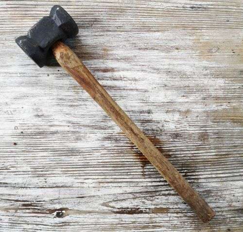 Blacksmith 3.9 kg Sledge Hammer with wood handle