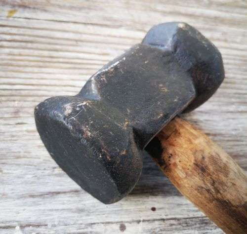 Blacksmith 3.9 kg Sledge Hammer with wood handle