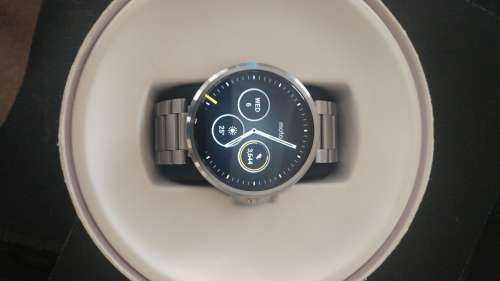 Moto 360