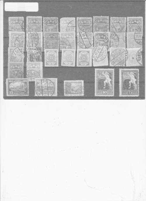 LATVIA - EARLY SELECTION MIX - USED - FILL THE GAPS - ODD FAULTS.