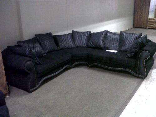 Sandy Lounge Corner Windsor Bedding