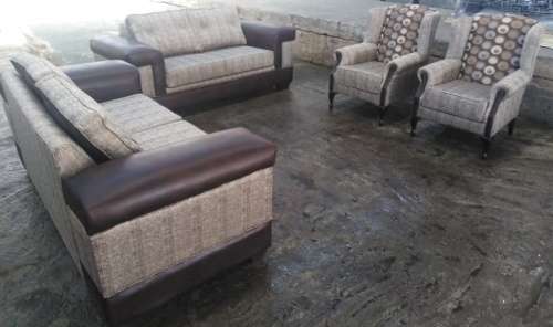 BM LOUNGE SUITE 2-2 WITH 2 WING BACK