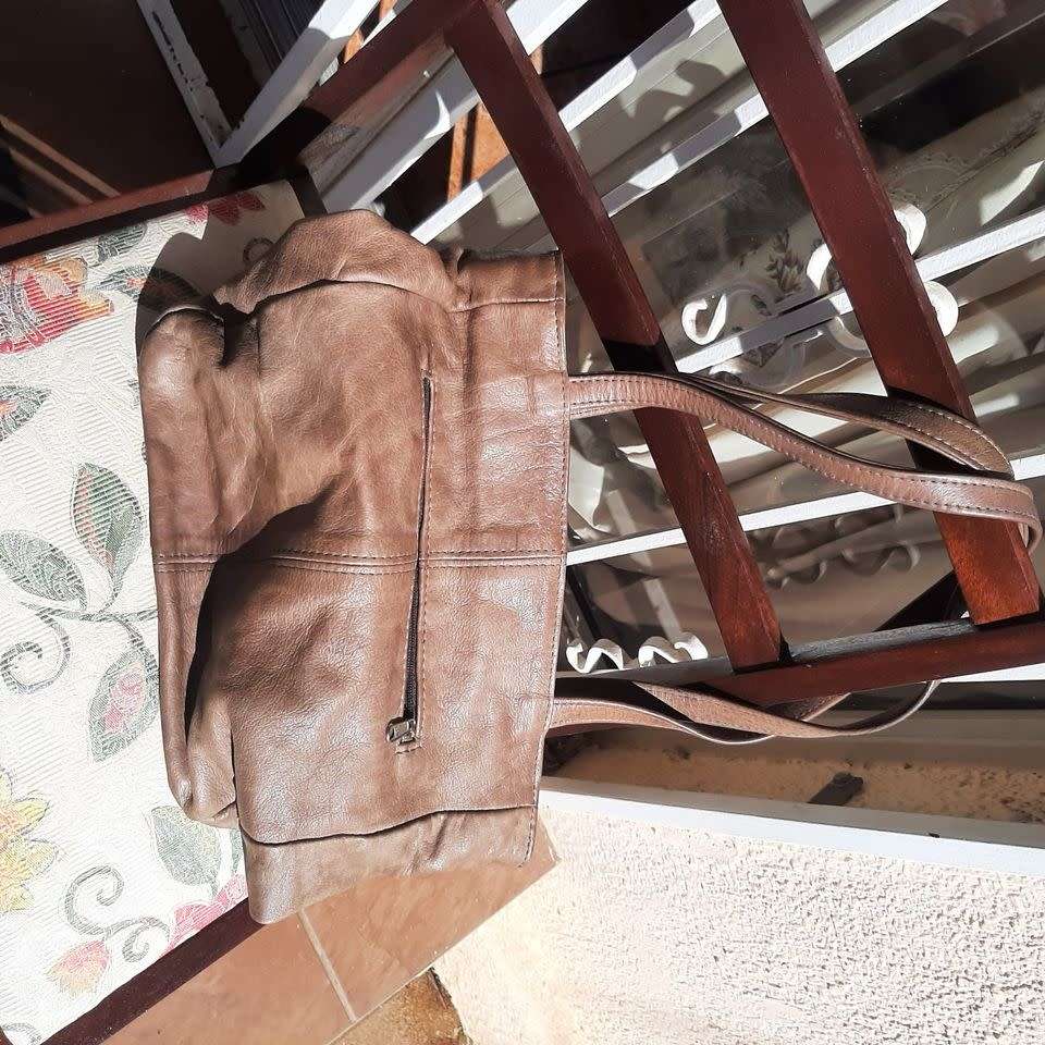 Used -The MJ Handbag Genuine Leather Handbag 100% Genuine Bovine (Cow) Leather 36cm x 29cm x 13cm