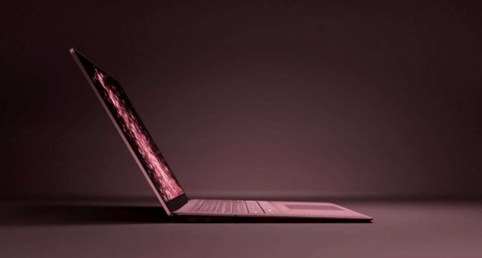 Microsoft Surface Book (Model 1769) - **Core i7, 8GB RAM, SSD, PixelSense 1504p display, Burgundy**