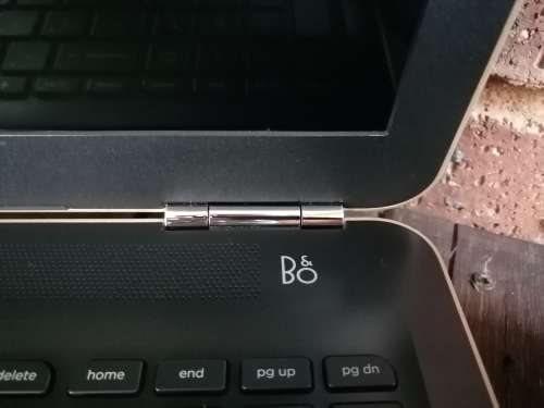 HP Pavilion 15 - AU111NI Notebook - *Core i7, 16GB RAM, 1TB, 15.6" HD, NVidia 940MX 4GB, Black+Gold*