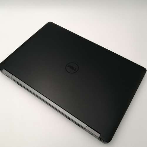 Dell Latitude E5570 Professional Notebook - Core i7, 8GB RAM, 512GB SSD, Radeon, 15.6` FHD, Dock Inc