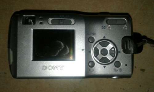 Sony Cybershot Digital Camera DSC-S40