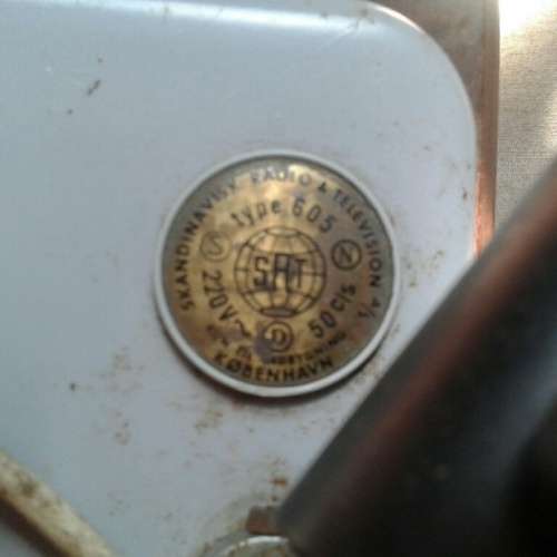 Bang and Olufsen Type 609 V Record Player